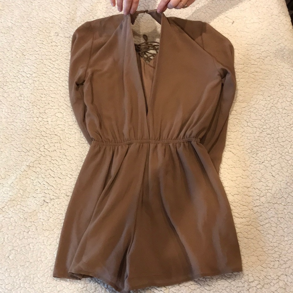 Romper - Picture 2 of 2